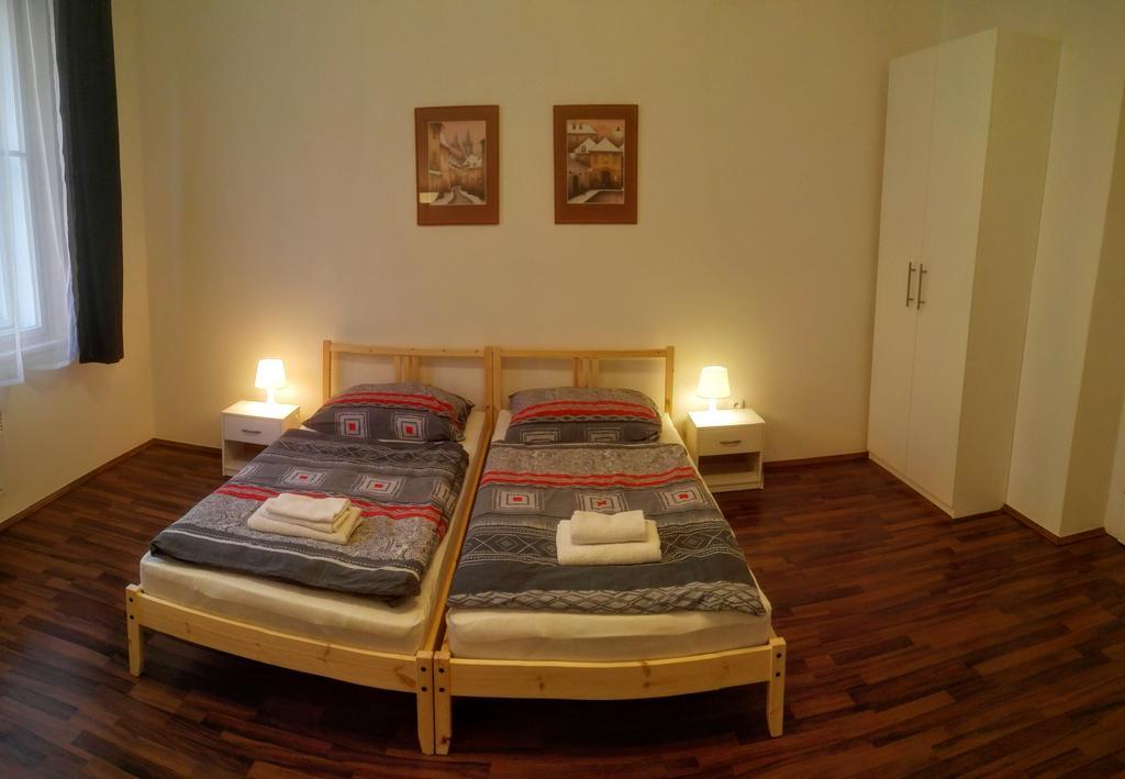 Jezerka Apartments Prague Extérieur photo