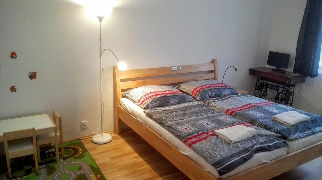 Jezerka Apartments Prague Extérieur photo