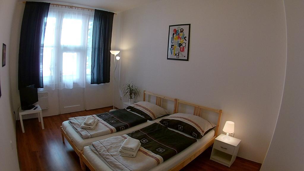 Jezerka Apartments Prague Extérieur photo