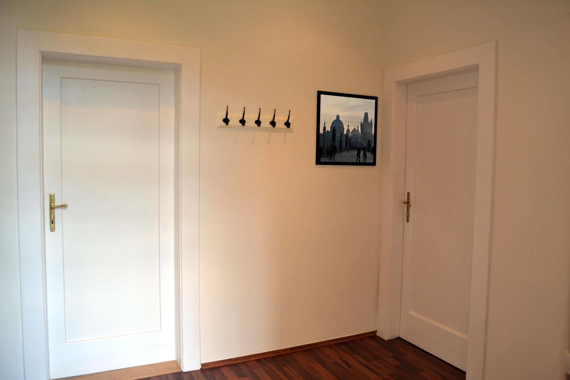 Jezerka Apartments Prague Extérieur photo