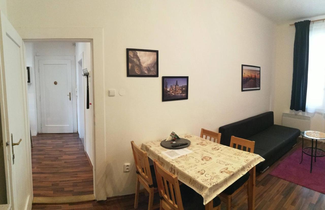 Jezerka Apartments Prague Extérieur photo